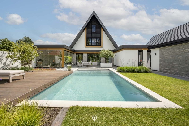 Villa-Building-Design-2