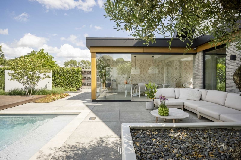 Villa-Building-Design-9